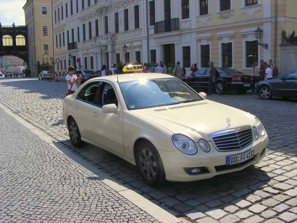 Taxi DDR Leipzig Mercedes