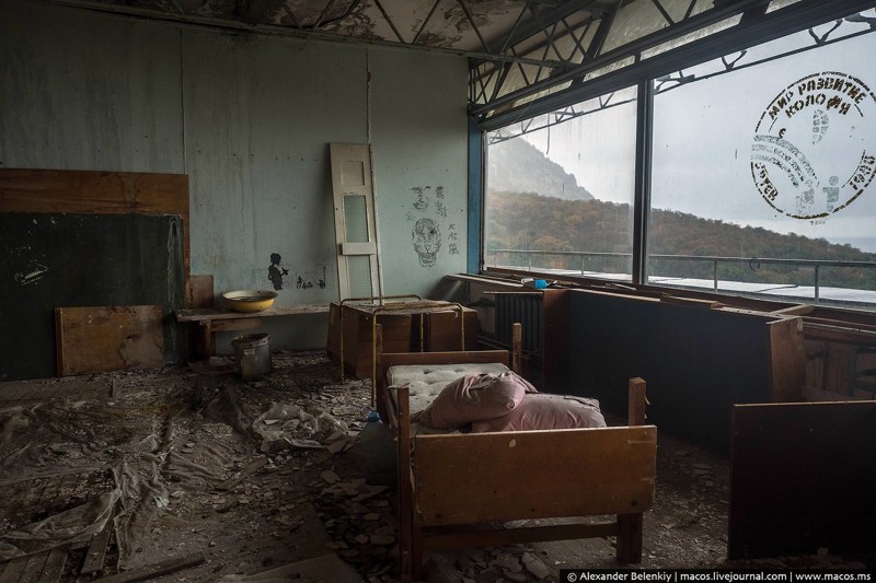 Заброшенный лагерь в Крыму заброшенная, крым, лагерь