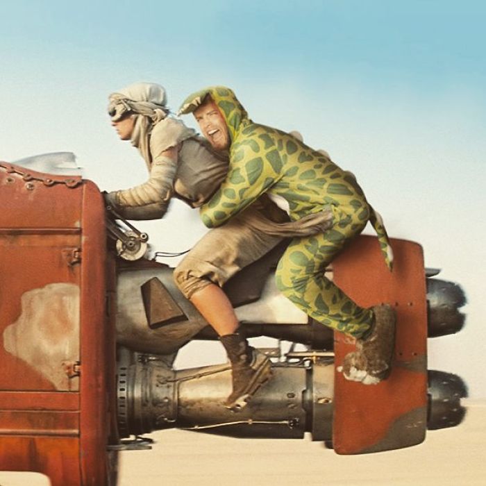 парень добавляет себя на фото звезд 