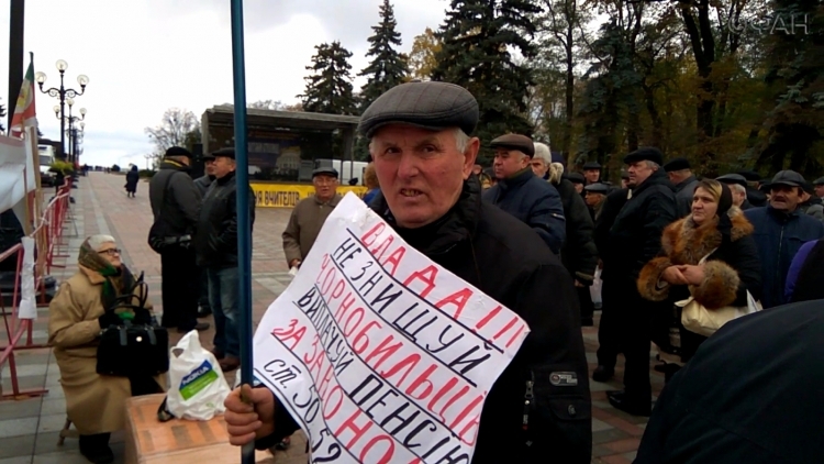 Киевляне про себя: Мы, украинцы, не то зомбированы, не то дурные. В Киеве начался голод