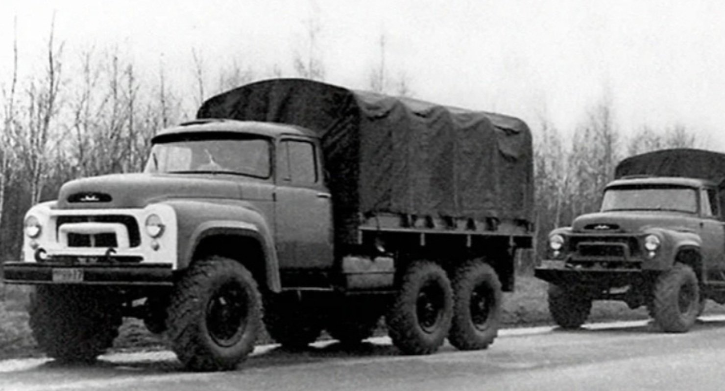 Почему в СССР отказались от выпуска военного грузовика ЗИЛ-165? Автомобили