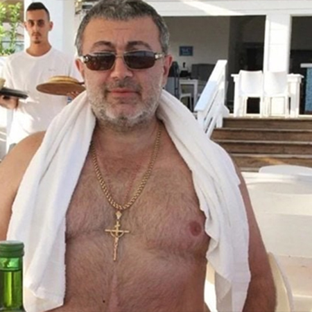 Судмедэксперт выявил у отца сестер Хачатурян "расстройство сексуального предпочтения" Судмедэксперт выявил у отца сестер Хачатурян "расстройство сексуального предпочтения" Новости