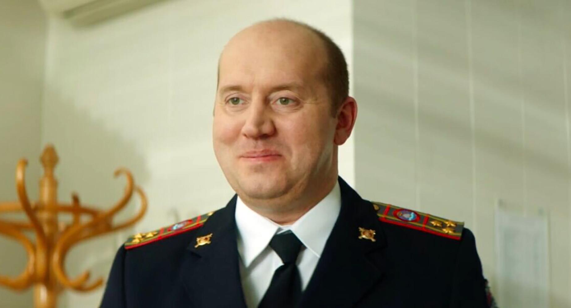 Как выглядит девушка Сергея Бурунова, из-за которой актер похудел на 14 кг Сергей, Екатерина, актер, Павла, девушке, очень, появился, объяснил, Бурунов, после, только, компания, одном, абьюзивные, Екатерины, почти, Москву, встречается, переехала, братом