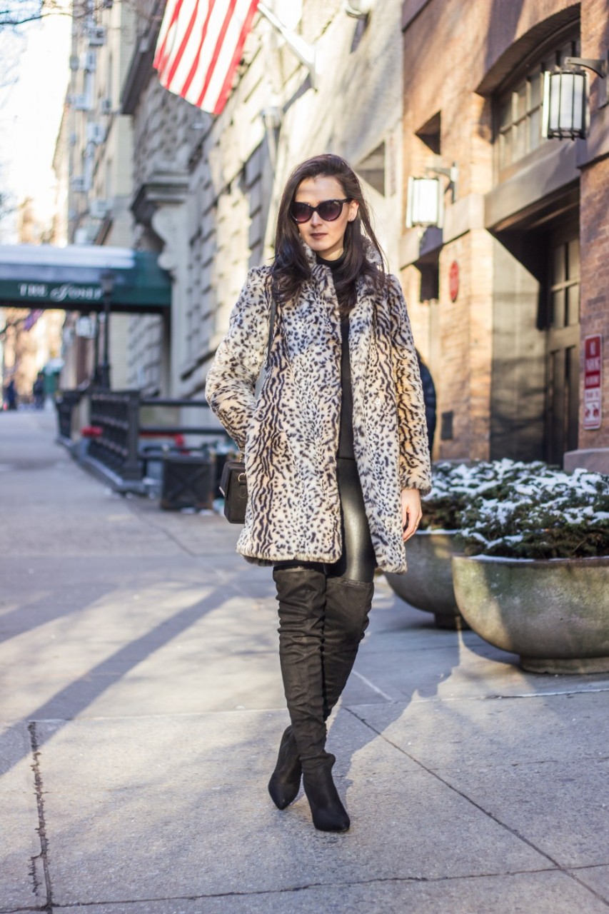 NYC Blogger: faux fur coat and over the knee boots 8