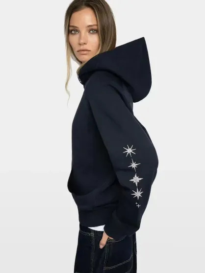Алеся Кафельникова снялась для бренда Zadig&Voltaire КафельниковаАлеся, Кафельникова, Алеся, своём, модель, также, снялась, бренда, нового, Estee, возлюбленным, бывшим, бизнесменом, замужем, LauderНапомним, кампейне, выпуска, обложки, международном, Светланы