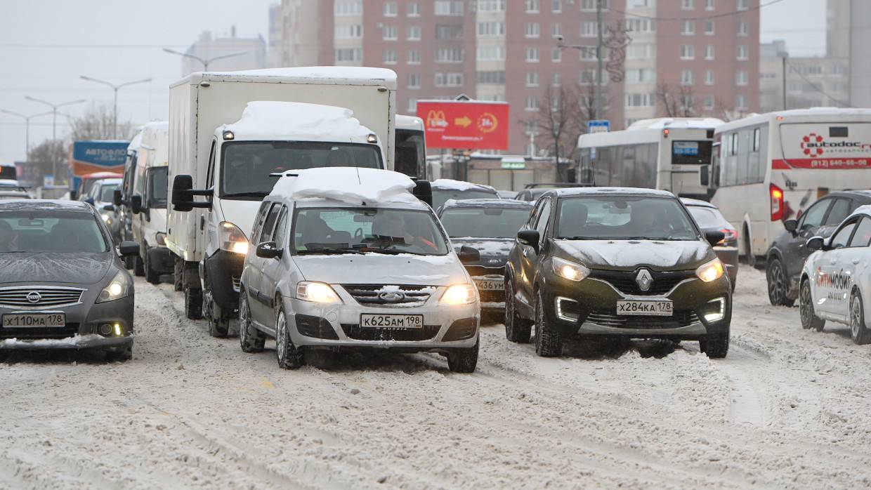 В Петербурге зафиксировали 378 ДТП за сутки