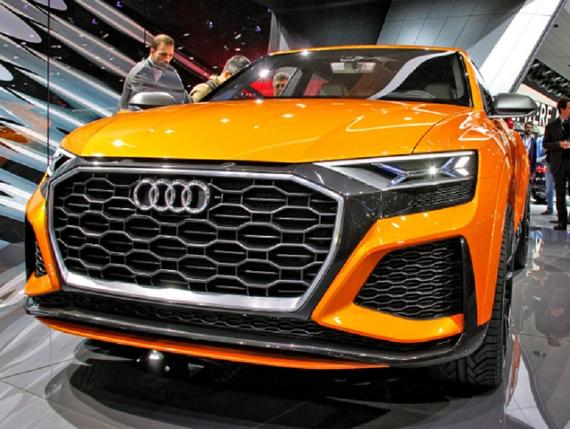 Audi — Q8
