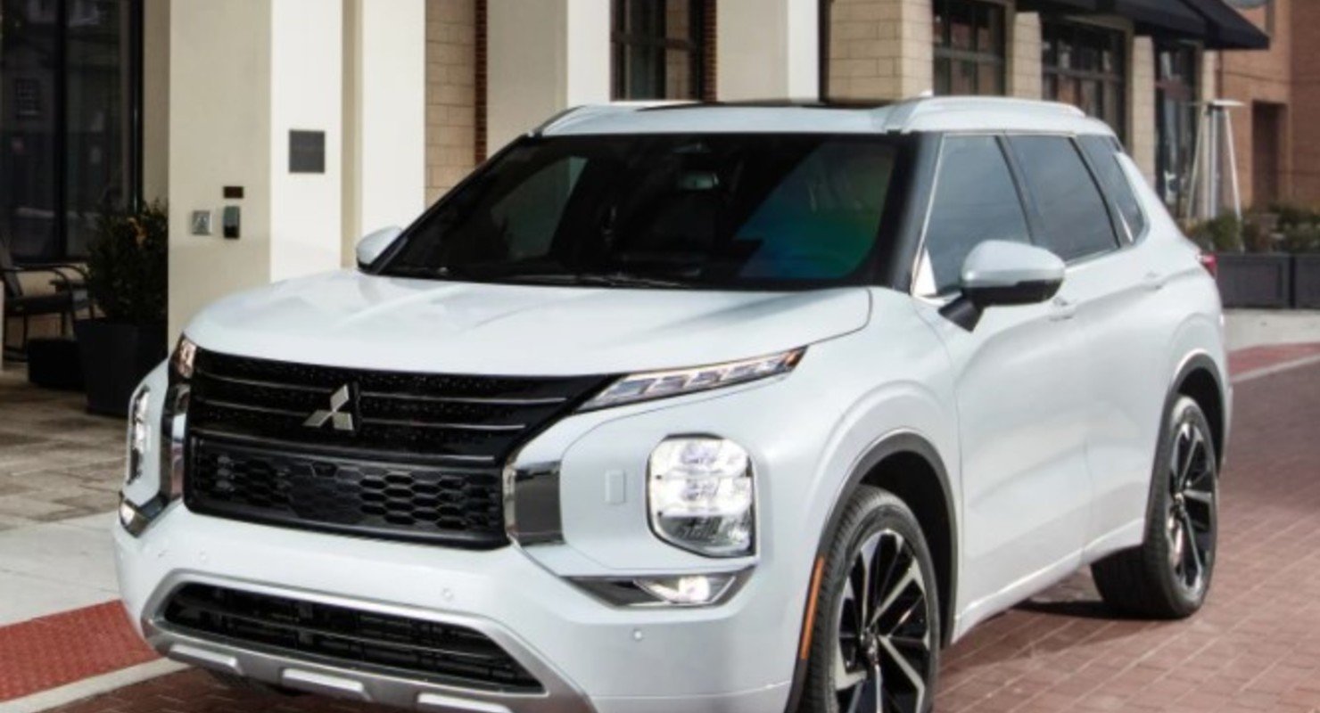 Mitsubishi Outlander нового поколения: раскрыты все комплектации и цены