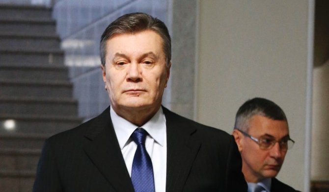 Это надо видеть: Неграмотный генпрокурор оконфузился на допросе Януковича(ВИДЕО)