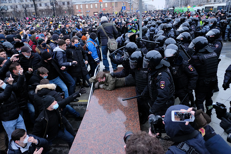 Митинги видео прямая