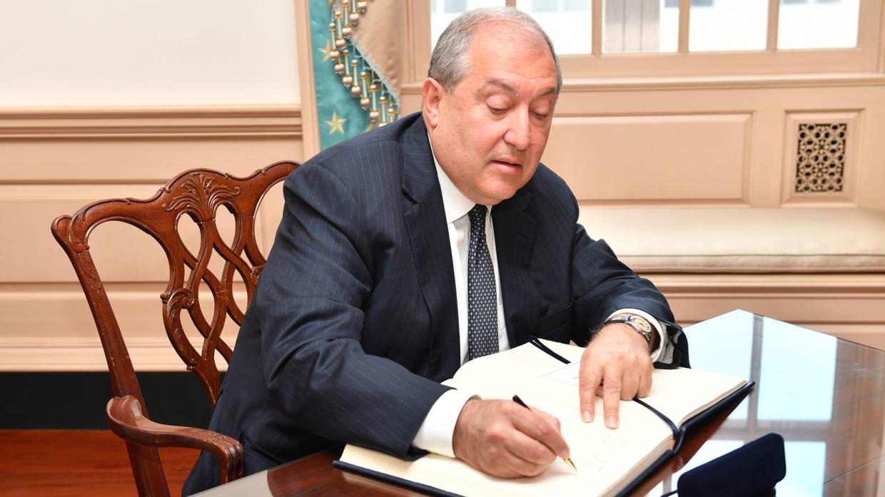 Президент Армении Саркисян готов уйти в отставку в случае изменения конституции