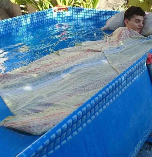 Весьма странные дела... Весьма странные дела...