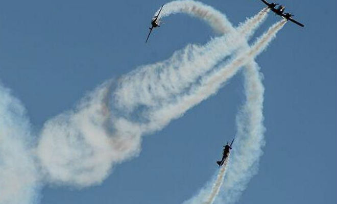 Российские асы придумали и показали новую фигуру высшего пилотажа Российские асы придумали и показали новую фигуру высшего пилотажа Культура