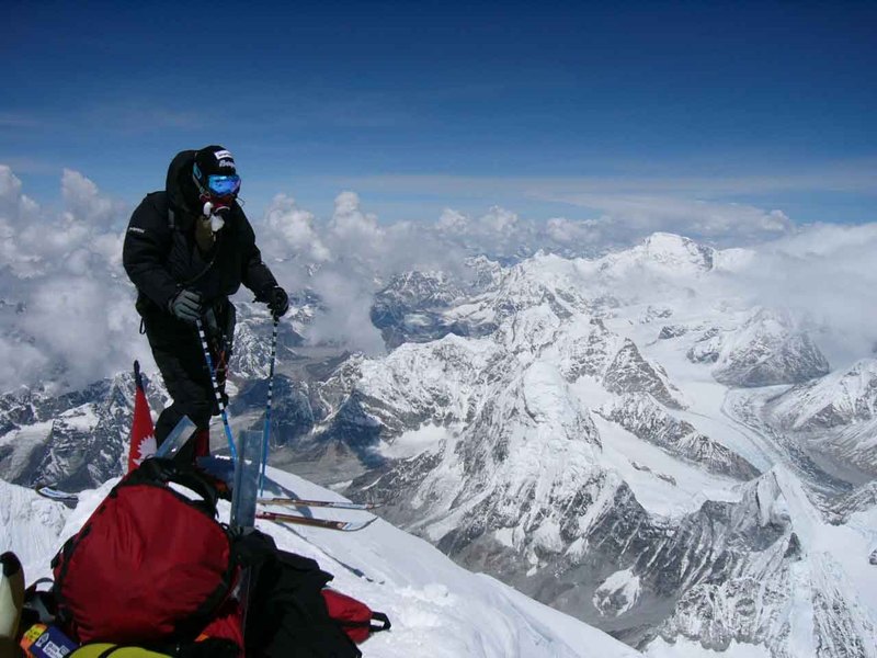 Вид с Эвереста: альпинист взял камеру и снял панораму до горизонта Культура
