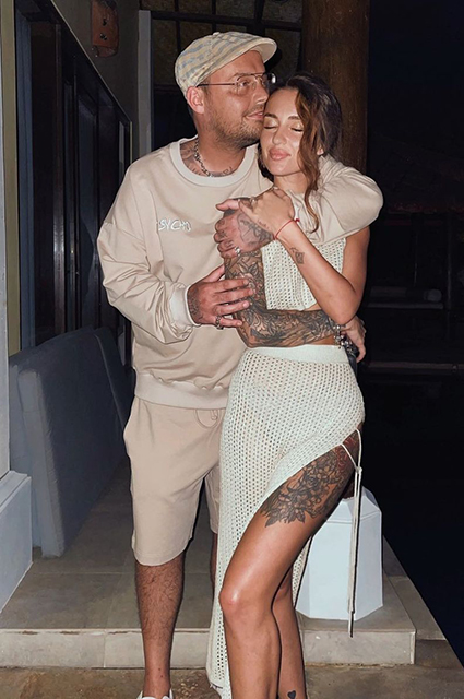 Рэпер Гуф познакомил свою возлюбленную с родителями Звездные пары