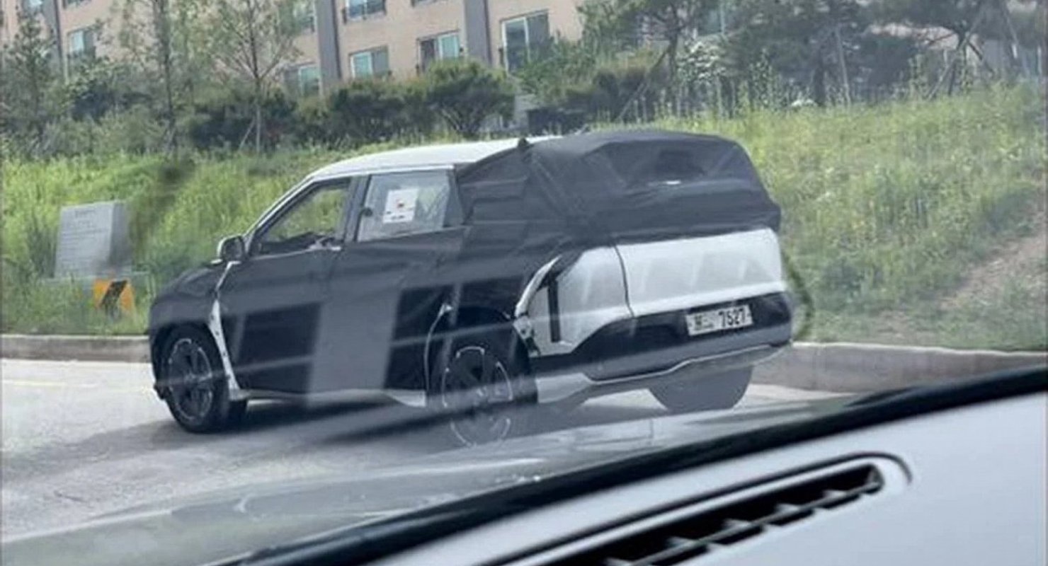 В Интернете показали загадочную электрическую внедорожную версию KIA