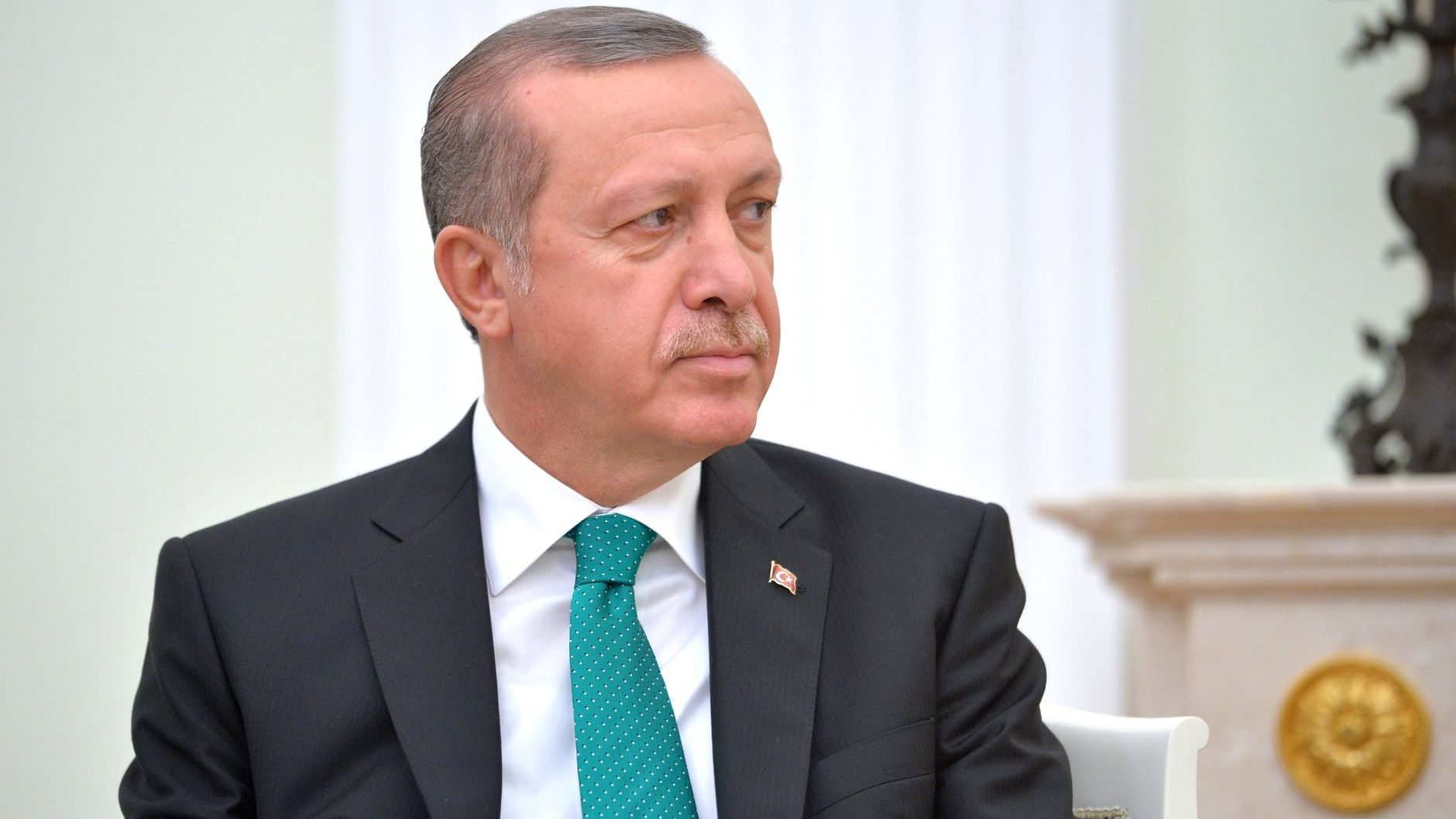 Hurriyet: Путин и Зеленский проведут отдельные встречи с Эрдоганом после его инаугурации