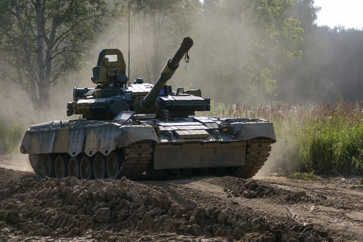  Т-80БВМ, как проект, в 2017-2018 годах считали ненужным, ведь армия России имела на тот момент улучшенные Т-72Б3М образца 2016 года, так же известные, как Т-72Б3 УБХ, Уралвагон завод ставил на поток-2