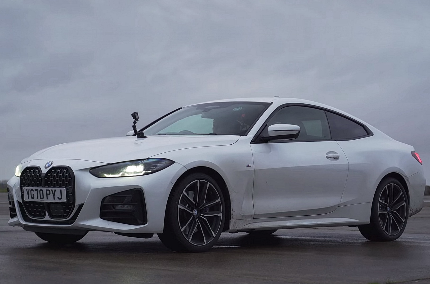 Видео: новая BMW 4-Series сразилась в дрэге с Audi A5 Новости