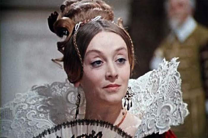 Маргарита Терехова: Коварная интриганка Миледи Маргарита Терехова: Коварная интриганка Миледи