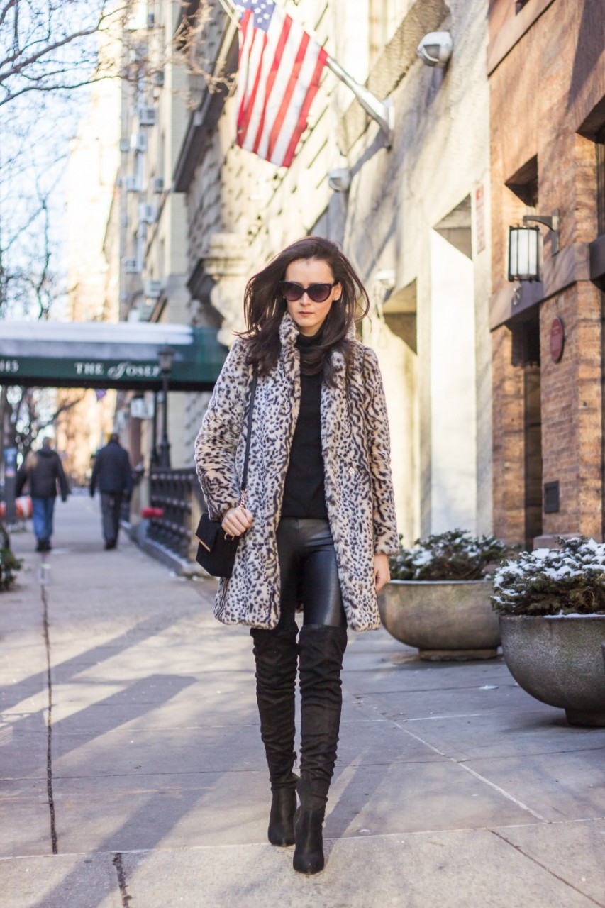 NYC Blogger: faux fur coat and over the knee boots 4