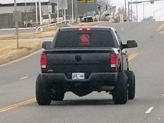 Большая подборка автоюмора для понедельника авто