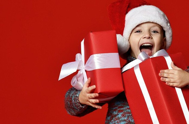 5 случаев, когда оставить ребенка без подарка — единственное верное решение