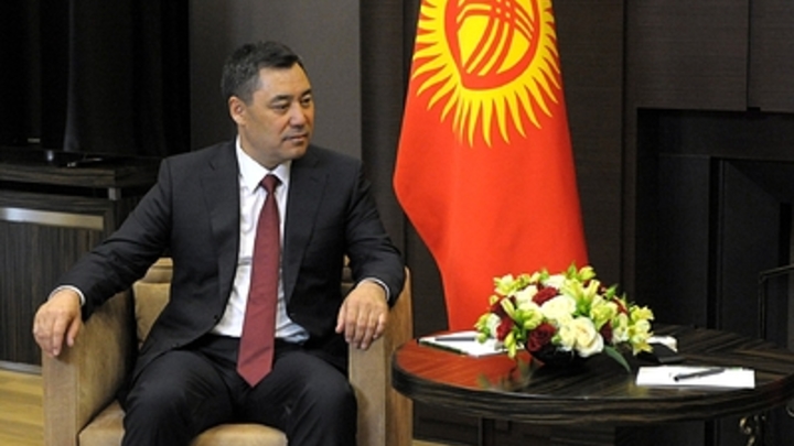 Так защищать Донбасс! Президент Киргизии встал на сторону Путина