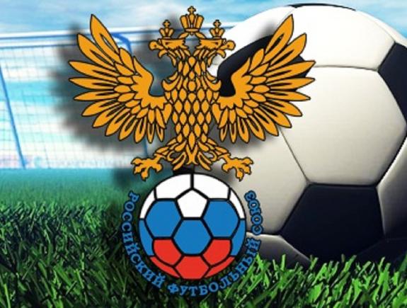 Сборная России по футболу отказалась выходить на поле в новой форме