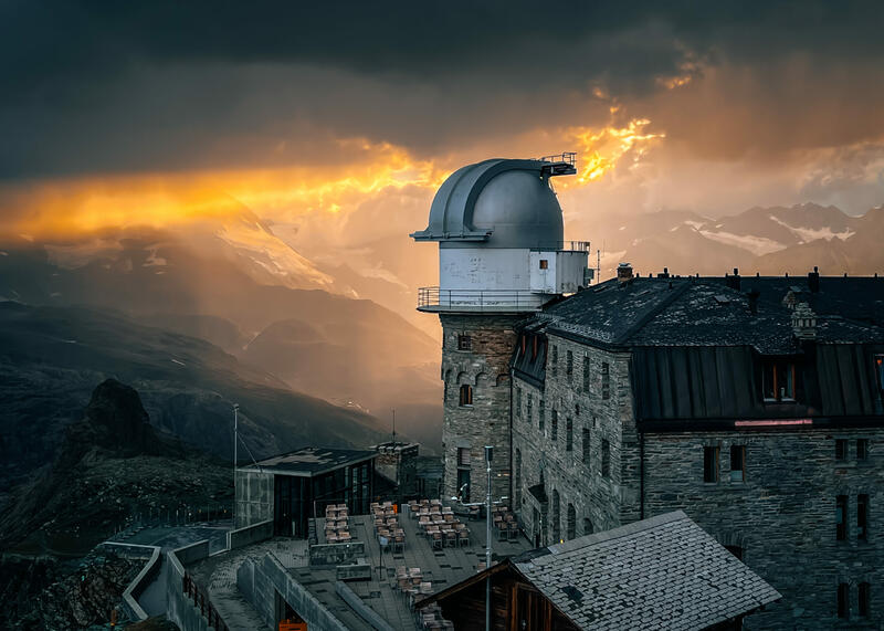 Отель Gornergrat Kulm в Швейцарии — это отель и обсерватория, расположенные на горе Горнерграт на высоте 3120 метров над уровнем моря
