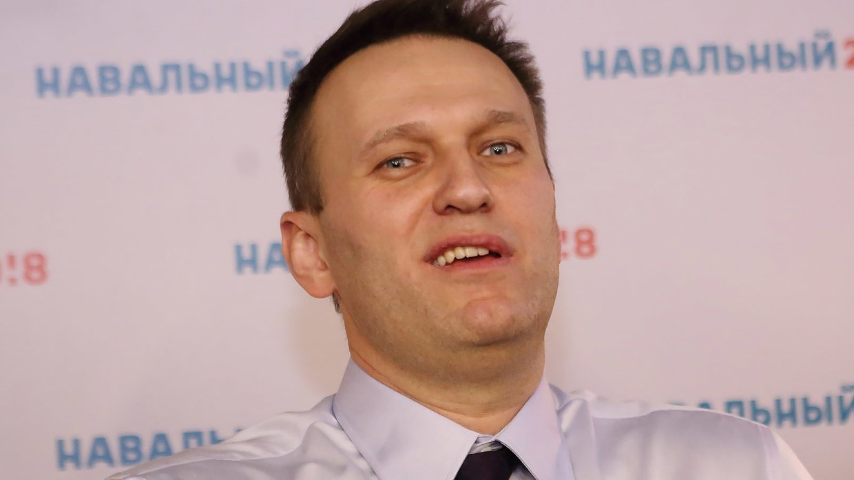«Уровень — юрист-недоучка»: стало известно, почему блокировка сайта Навального продолжится