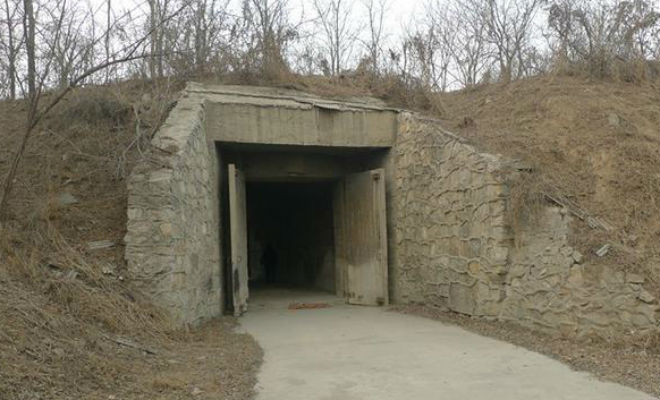 В Китае боялись нападения СССР и начали строить на границе подземные крепости. Смотрим сооружение внутри Культура