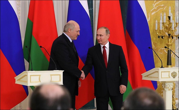 Россия продолжит поставки нефти в Беларусь