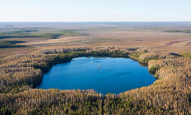 5 озер России, тайну которых ученые до сих пор не могут разгадать Культура