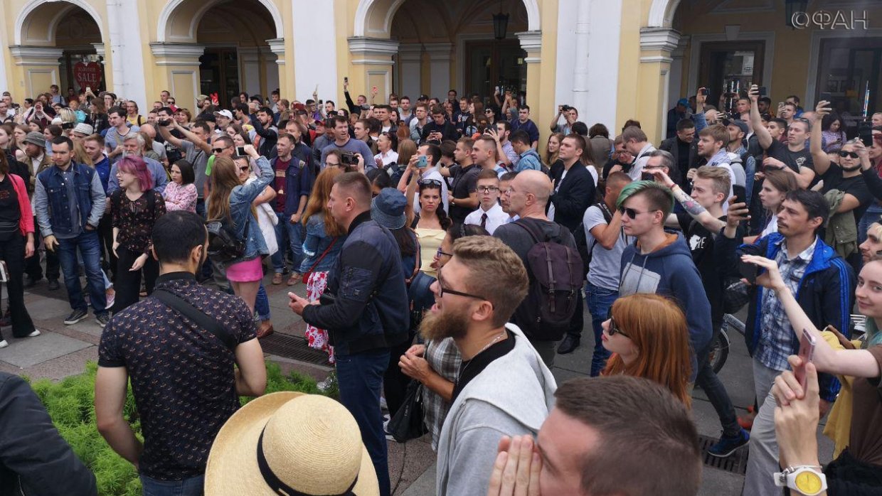 Организаторы провокаций на митинге 10 августа нарушили статью 17 Конституции РФ