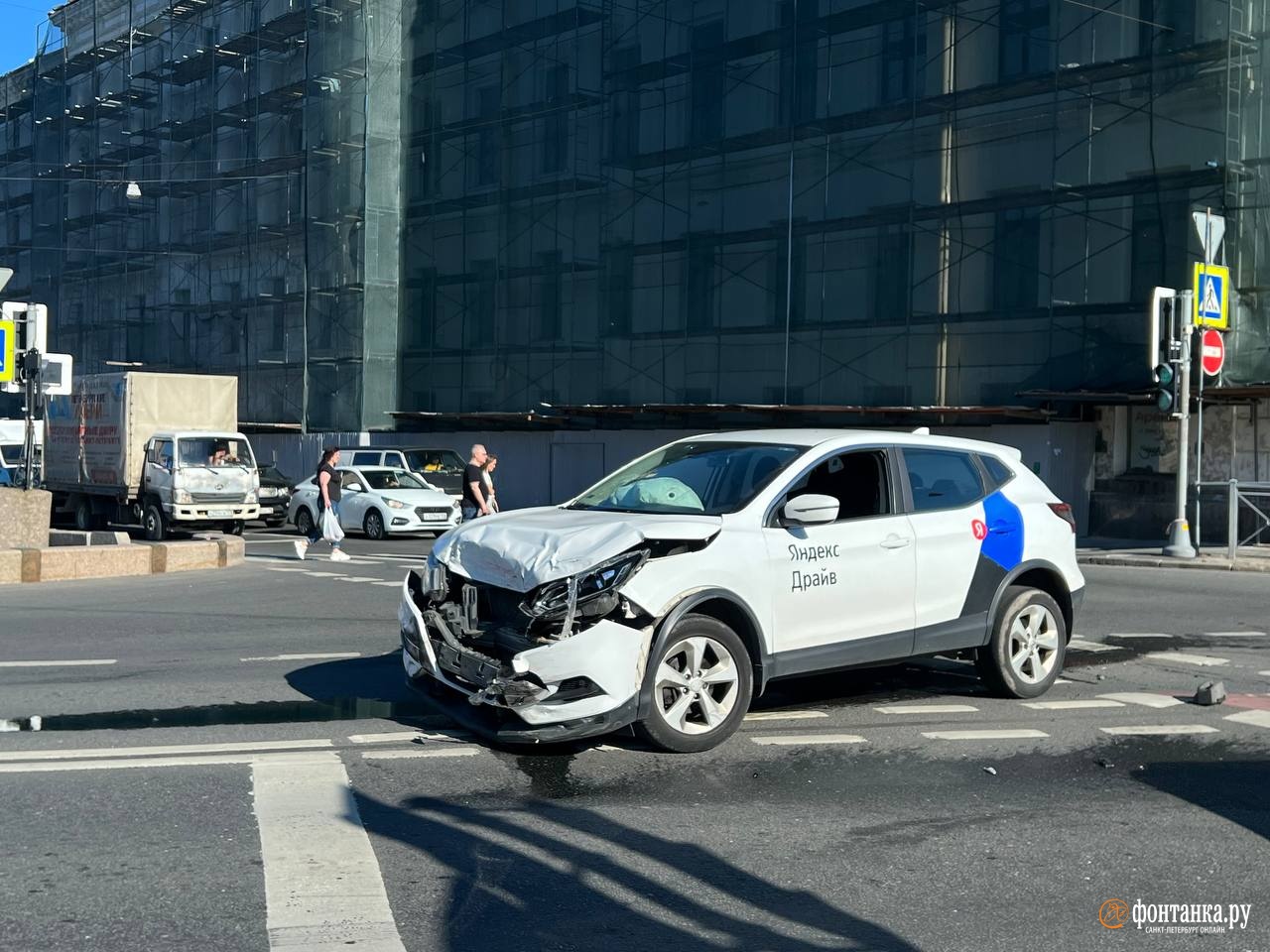 Ру ру новости спб сегодня. Полицейская машина. Полицейские машины Украины. Китайские полицейские автомобили.