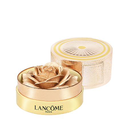 Набор для скандинавского сияния кожи, блески-стейны и другие бьюти-новинки недели новости красоты