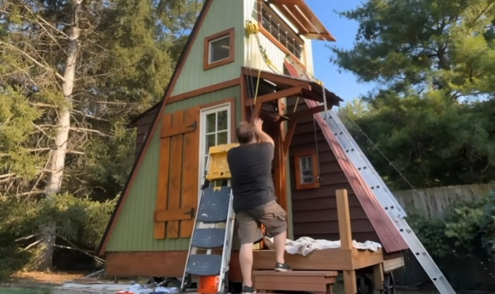 Процесс монтажа готовых деталей (Cabin McCabinface). | youtube.com.