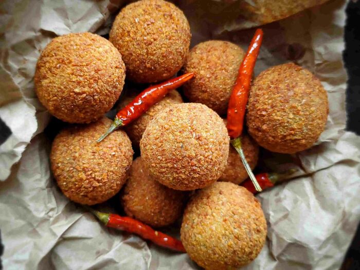 Рыбные котлетки из толстолобика. \ Фото: hungrylankan.com.