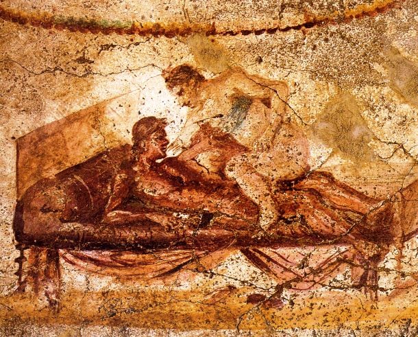 en.wikipedia.org-Pompeii_-_Lupanar_-_Erotic_Scene_-_MAN-610x491