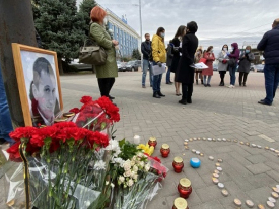 Убитый за слова в родительском чате волгоградец был отцом-одиночкой