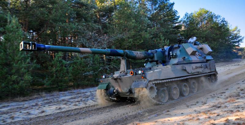 Очередь на демилитаризацию. Польские САУ Krab попали на Украину оружие