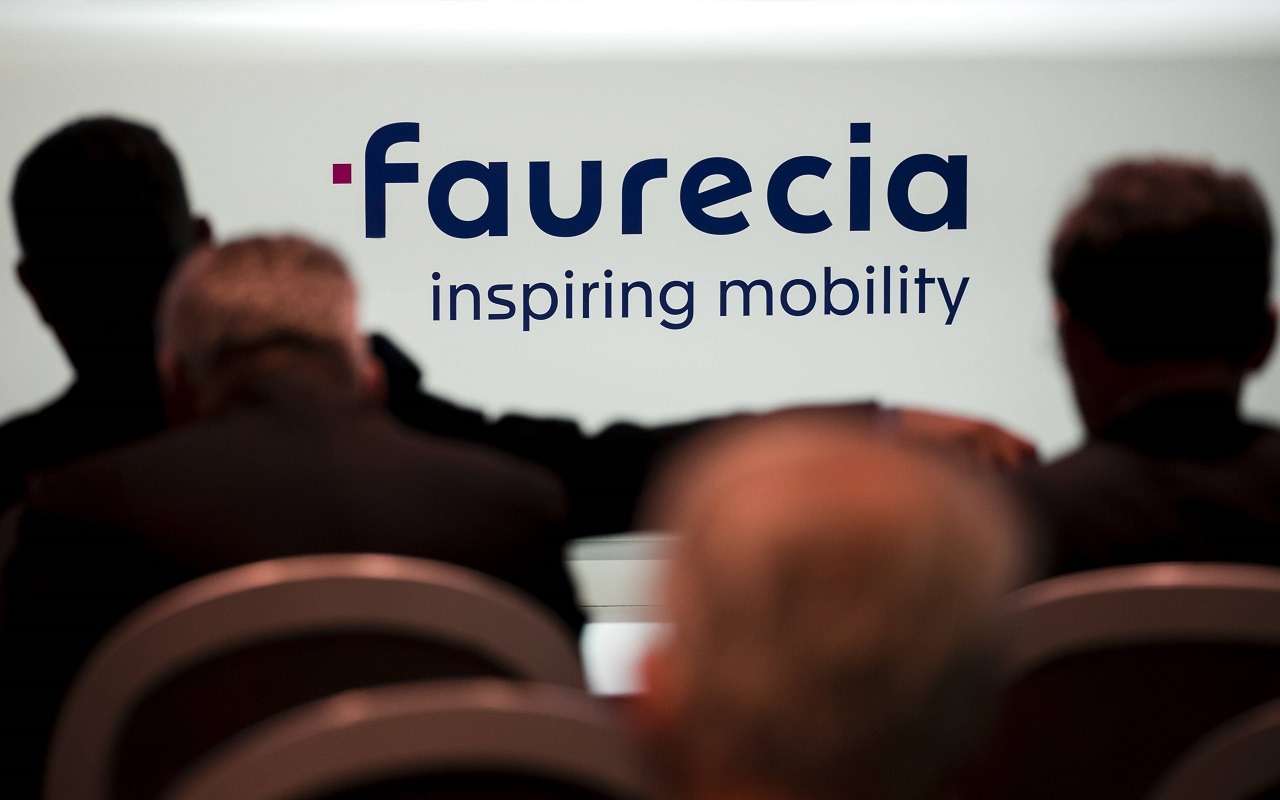 Автокомпонент групп купит 70% акций компании Faurecia — ФАС одобрила сделку