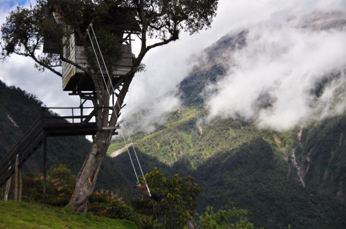 Качели на краю света, Баньос, Эквадор.