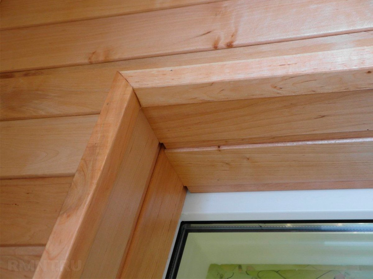 как заделать откосы в деревянном доме