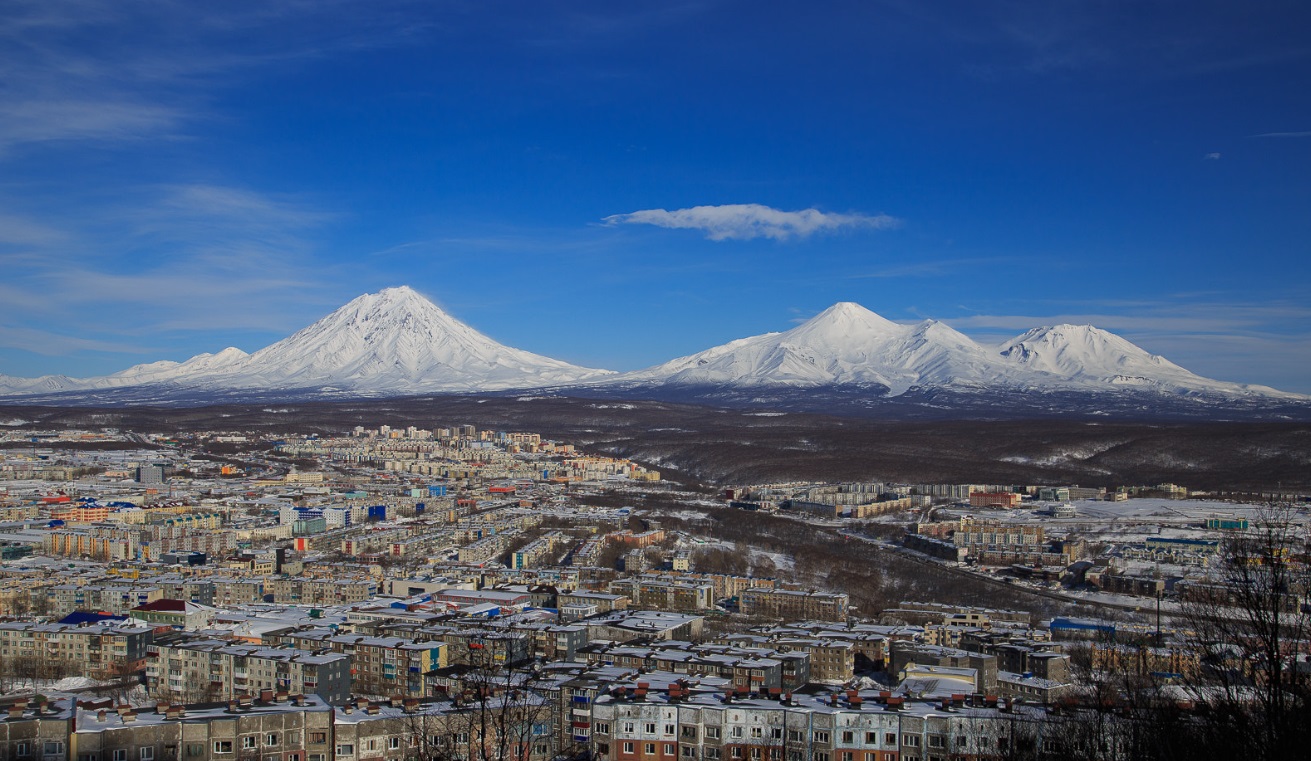 Петропавловск-Камчатский отмечает 285-летие со дня основания