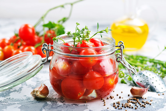 Солнце в банке: 10 рецептов засолки помидоров на любой вкус вкусные новости,заготовки,консервируем,кулинария,рецепты