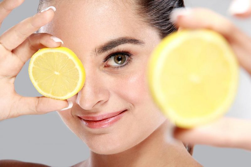 10 простых вариантов использования лимона в косметических целях лимона, можно, лимон, смесь, лимонного, смешайте, теплой, этого, масла, помощью, волосы, применения, фрукта, здоровый, быстрого, регулярно, избавиться, на лицо, каждый, минут