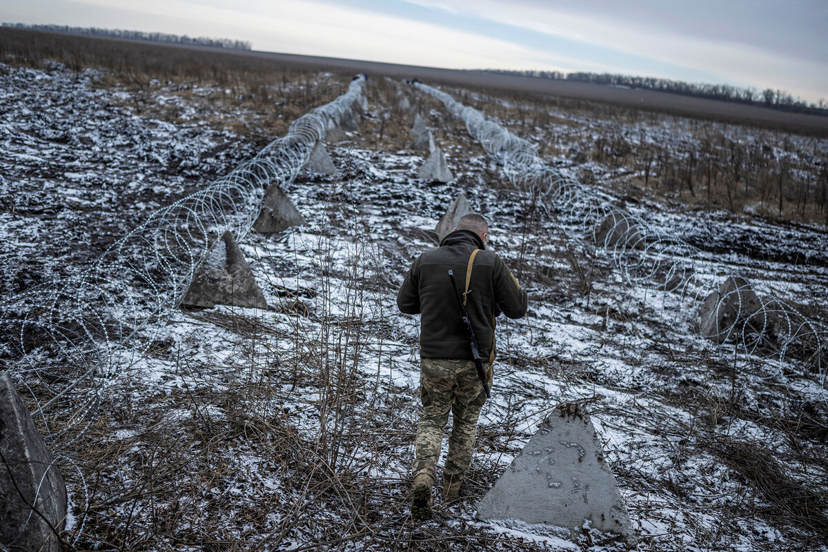 Сколько людей погибло на стороне украины