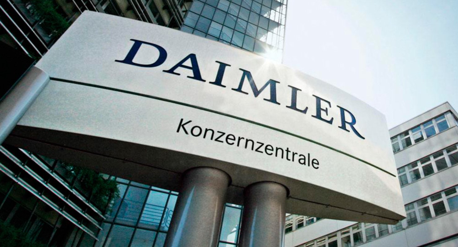 Компания Nissan продала пакет акций в Daimler AG